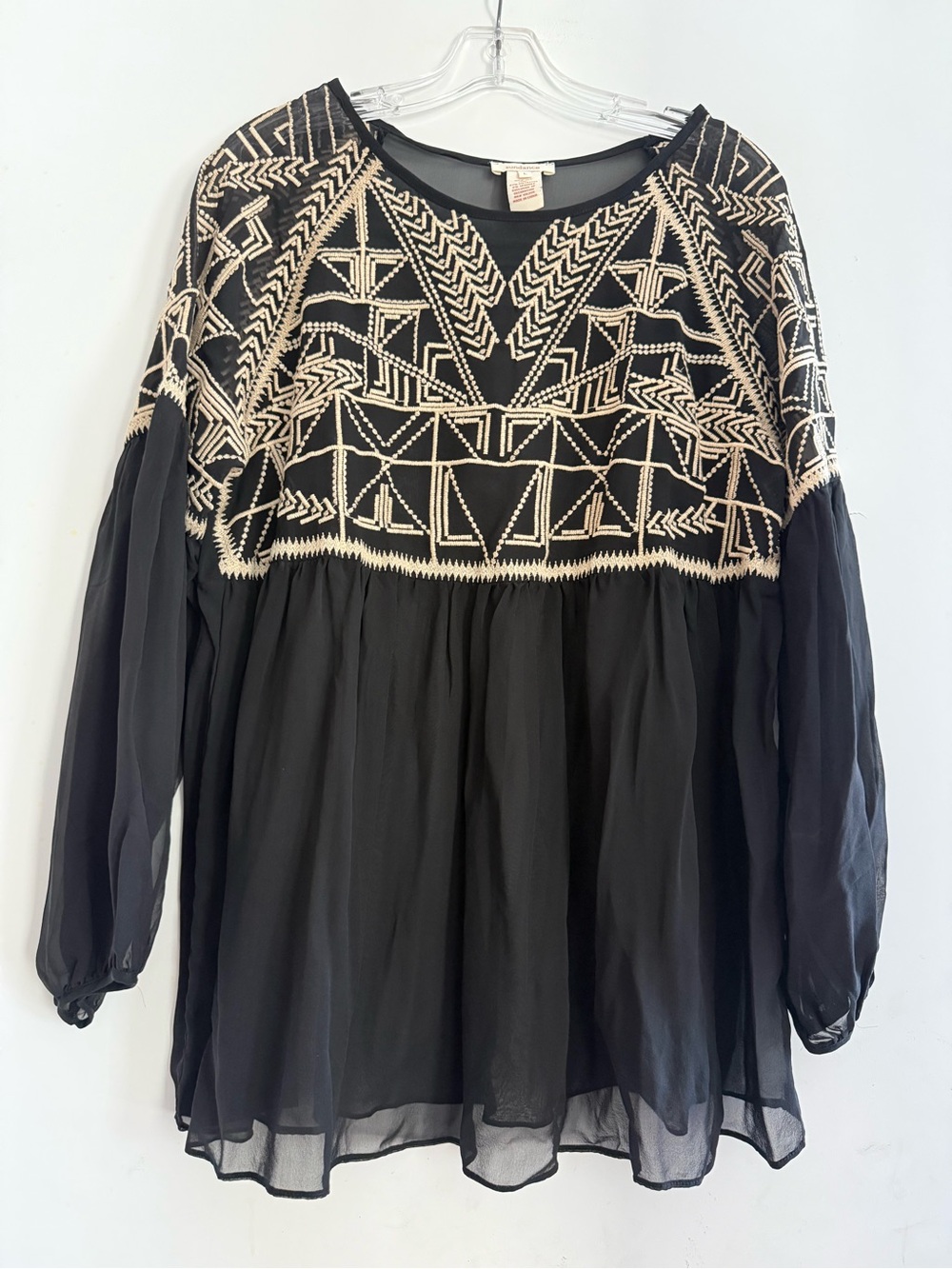 Sundance Black 100% Silk Embroidered Tunic Top Boho Geometric Yoke Large - Picture 2 of 5
